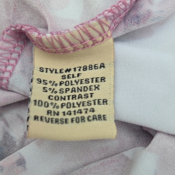 Chic Floral Blouse in Pink Hues - Picture 6 of 7